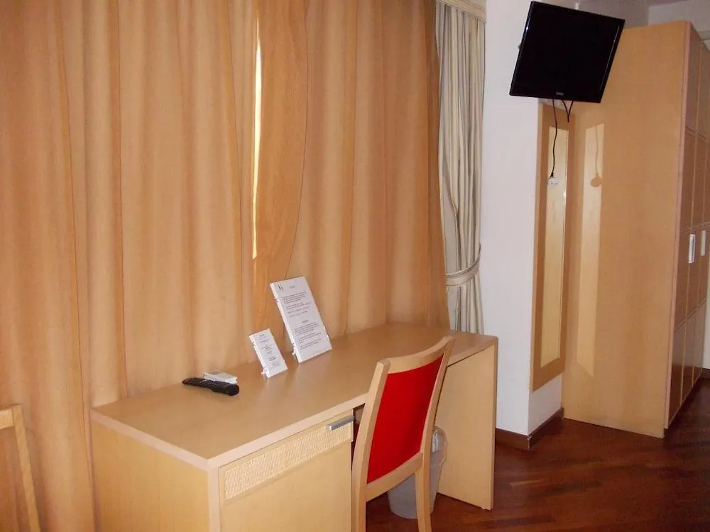 ***  Hotel Catania Town Italy